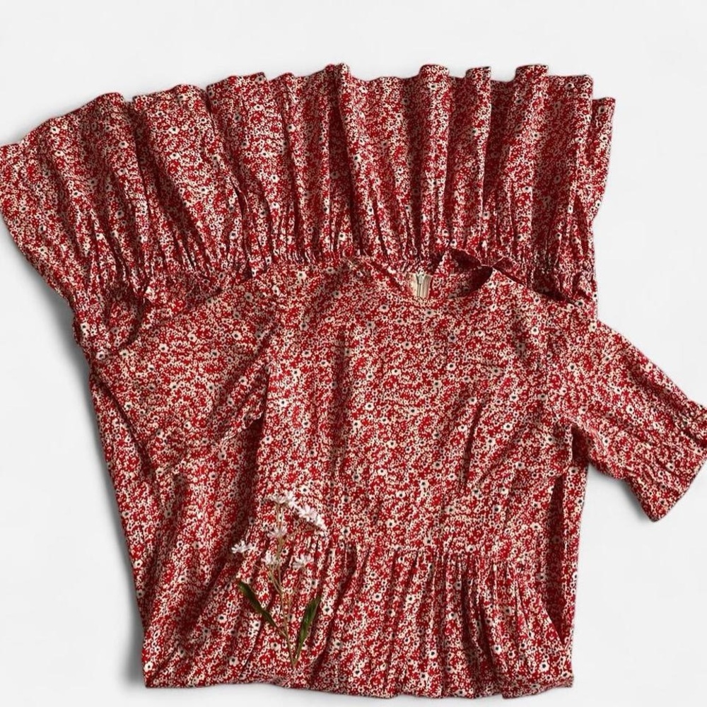 Vintage 70s red floral prairie dress